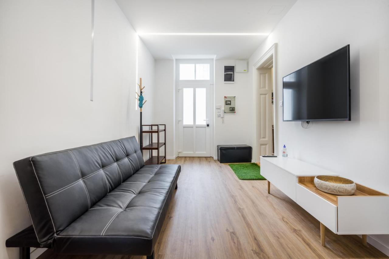 Bpr Stylish Vagabond Apartment With Ac Budapest Ngoại thất bức ảnh